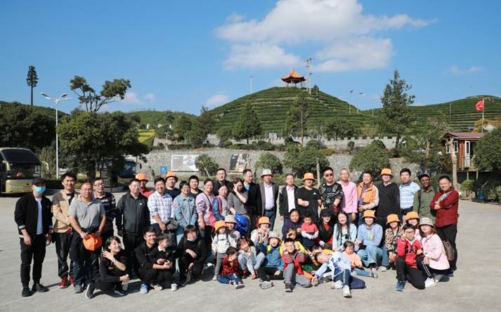 说明: F:\2020年工作合辑\5.工会\19.秋游1114\照片\8551c2d2e4d32c41ef2a50e3c19f217.jpg